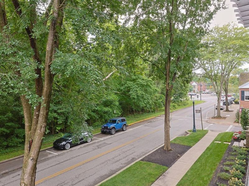 3942 Miami Road, Unit 203, Cincinnati, OH 45227 Photo 29