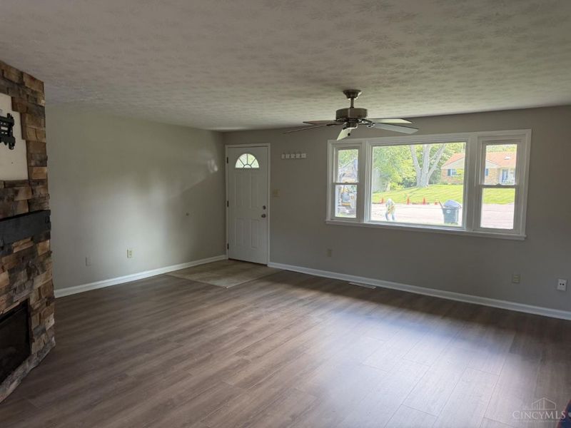 95 Peach Grove Avenue, Centerville, OH 45458 Photo 3