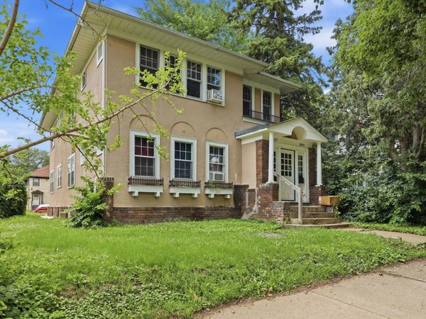 1917 Newton Avenue N, Minneapolis, MN 55411