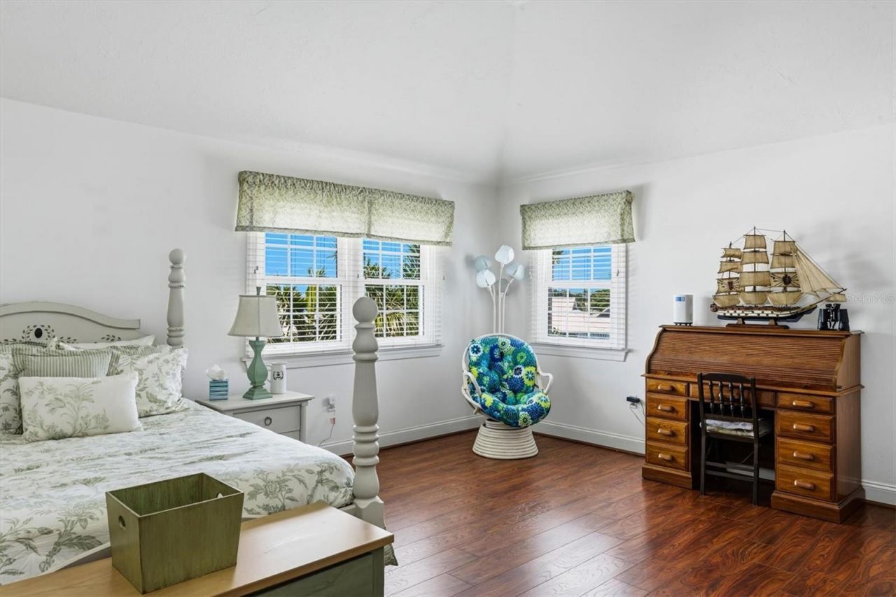 505 59th Street, Bradenton Beach, FL 34217 Photo