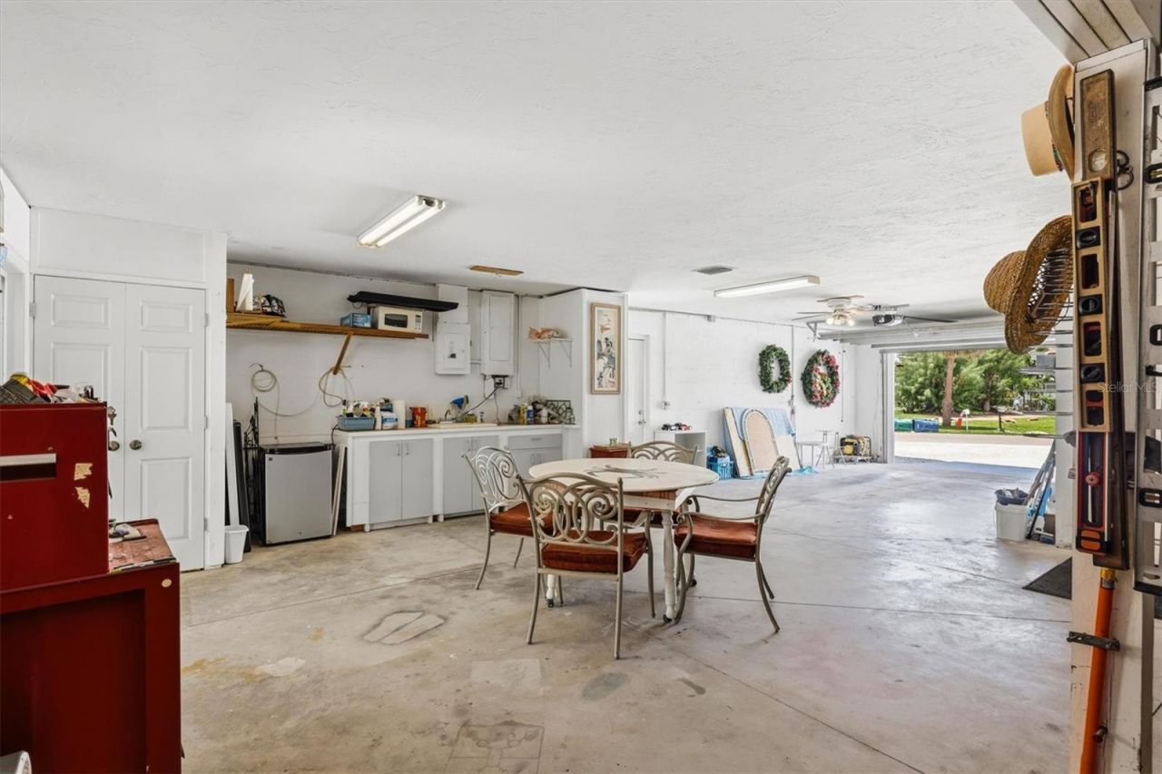 505 59th Street, Bradenton Beach, FL 34217 Photo