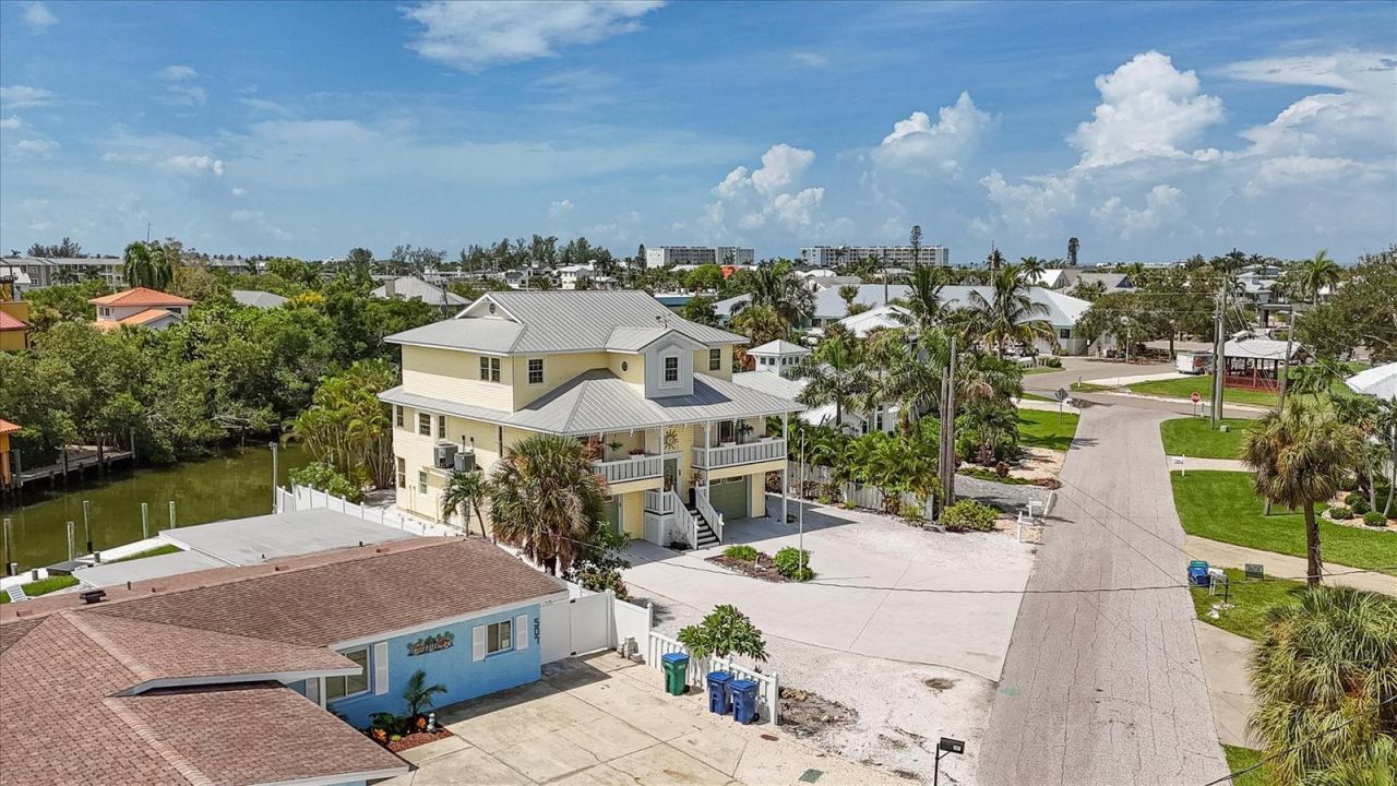 505 59th Street, Bradenton Beach, FL 34217 Photo