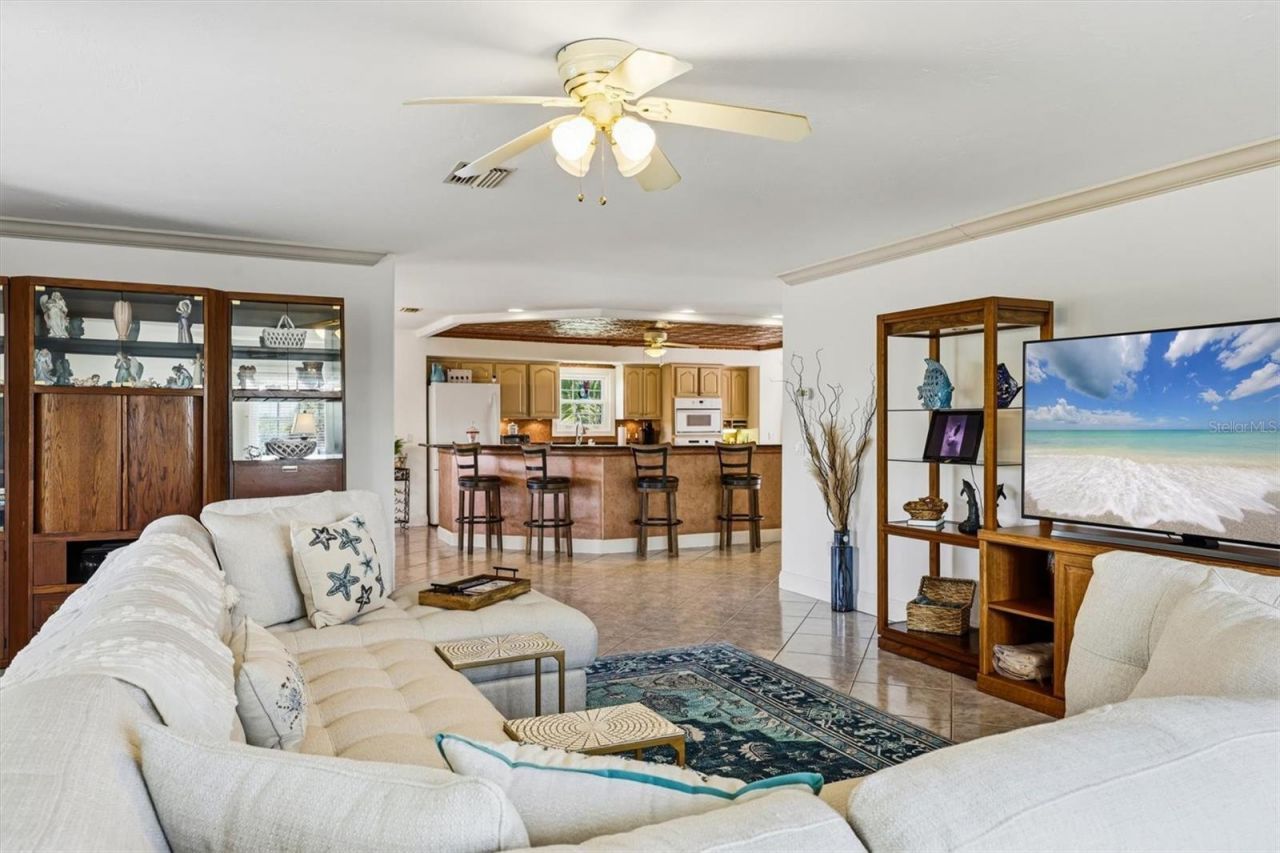 505 59th Street, Bradenton Beach, FL 34217 Photo
