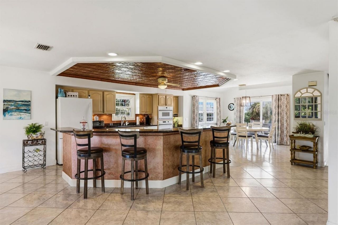505 59th Street, Bradenton Beach, FL 34217 Photo