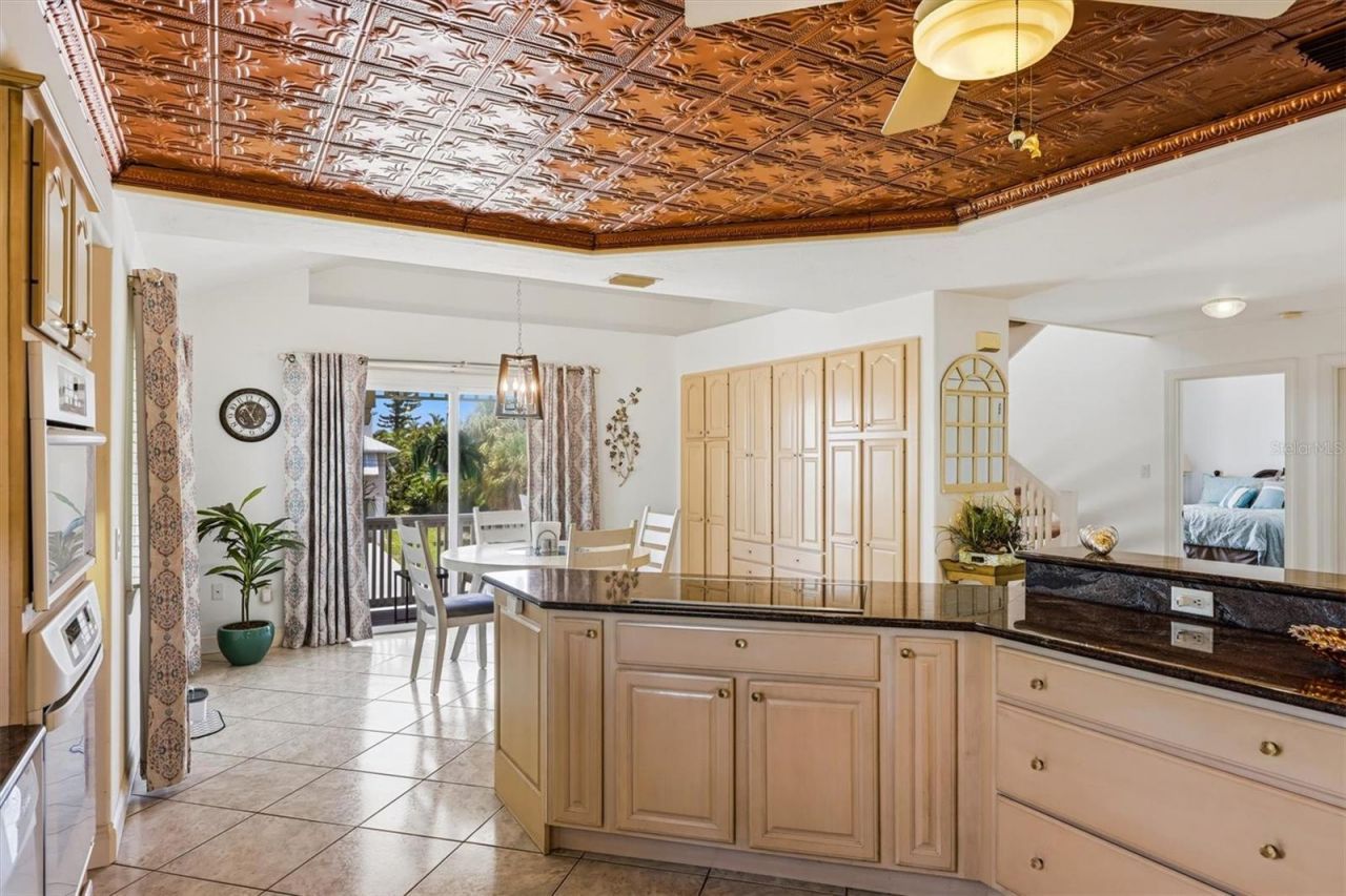 505 59th Street, Bradenton Beach, FL 34217 Photo