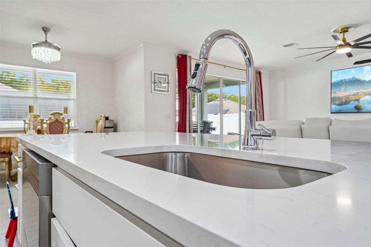 2236 Elegant Manor Circle, Edgewater, FL 32141 Photo