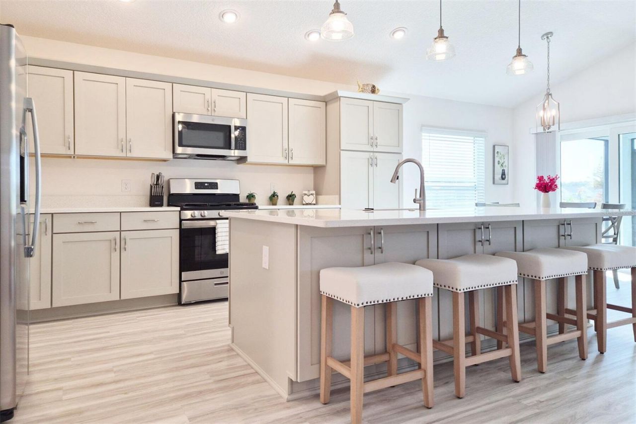 6244 Hannan Loop, The Villages, FL 34762 Photo
