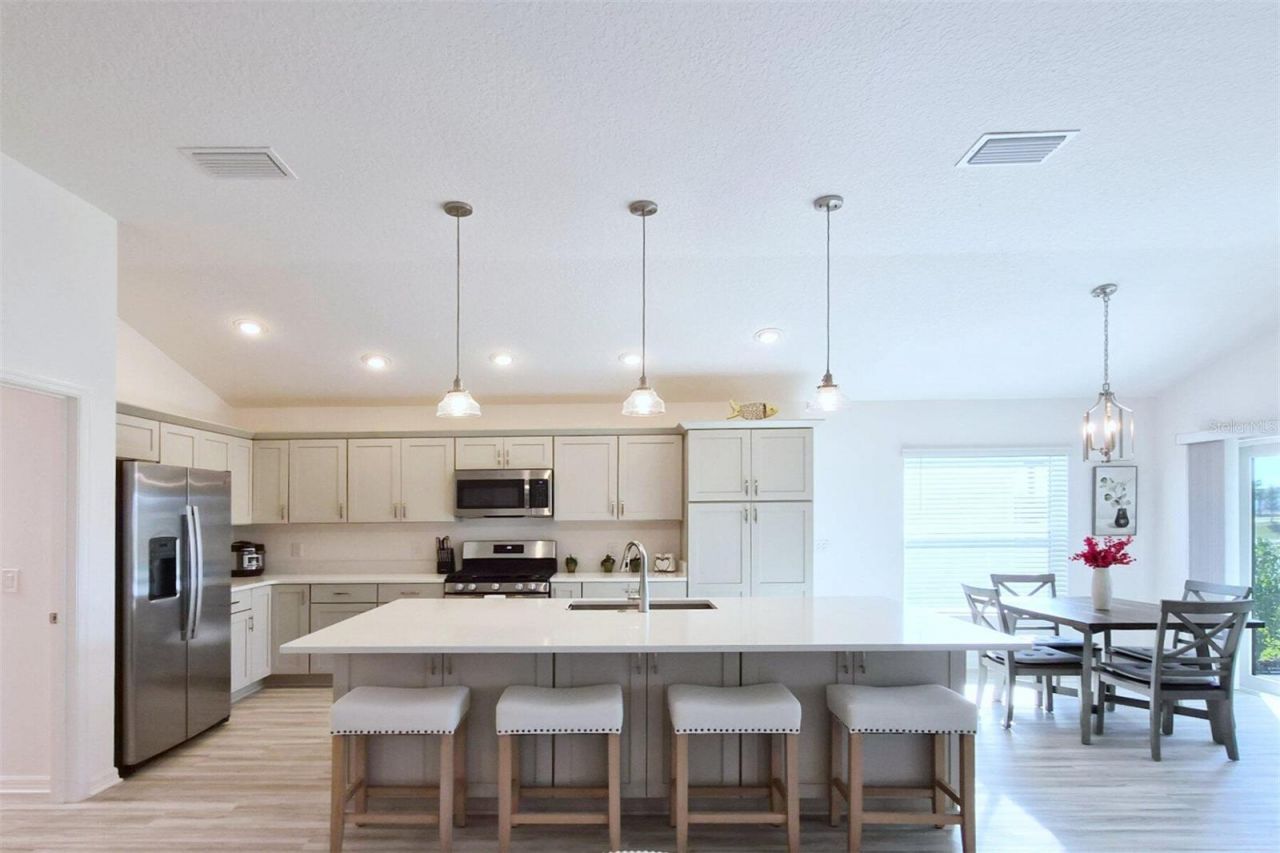 6244 Hannan Loop, The Villages, FL 34762 Photo
