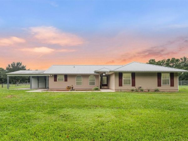 121 GECK ROAD , PALATKA, FL 32177