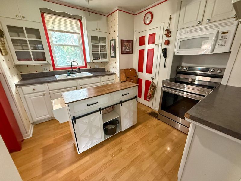 4320 Orchard Lane , Obetz, OH 43207 Photo 5