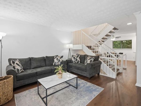 7345 Cardigan Circle, Atlanta, GA 30328