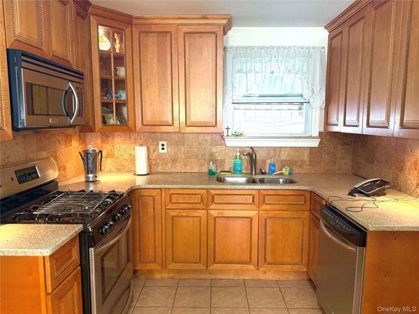 59-41 161st Street , Fresh Meadows, NY 11365