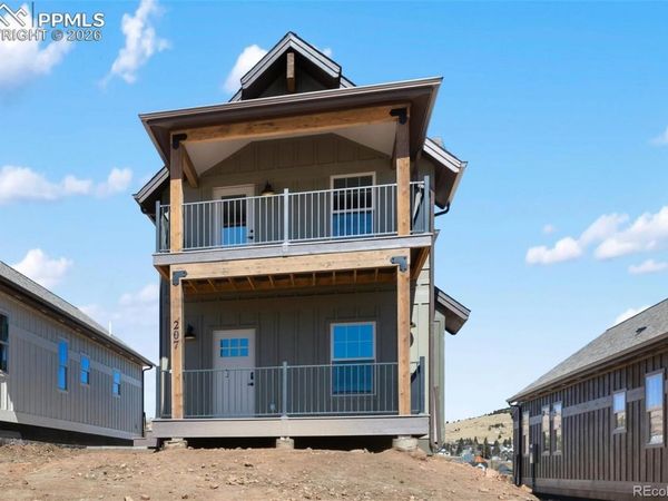 207 W Womack Avenue , Cripple Creek, CO 80813