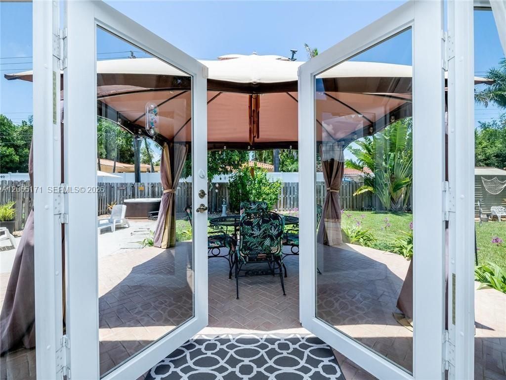 939 Washington St, Hollywood, FL 33019 Photo