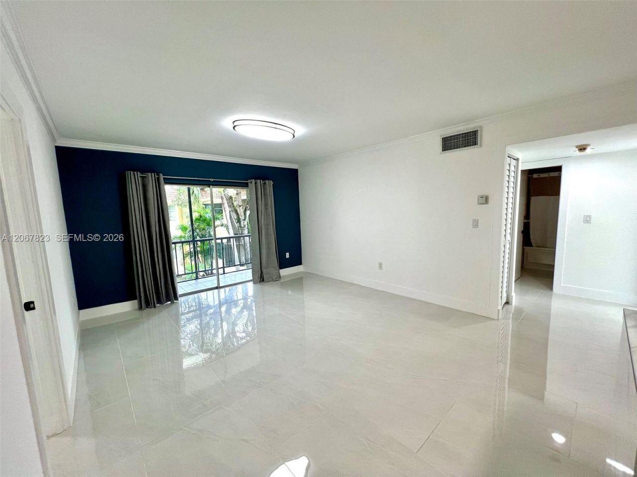 7825 Miller Dr, Unit C211, Miami, FL 33155 Photo