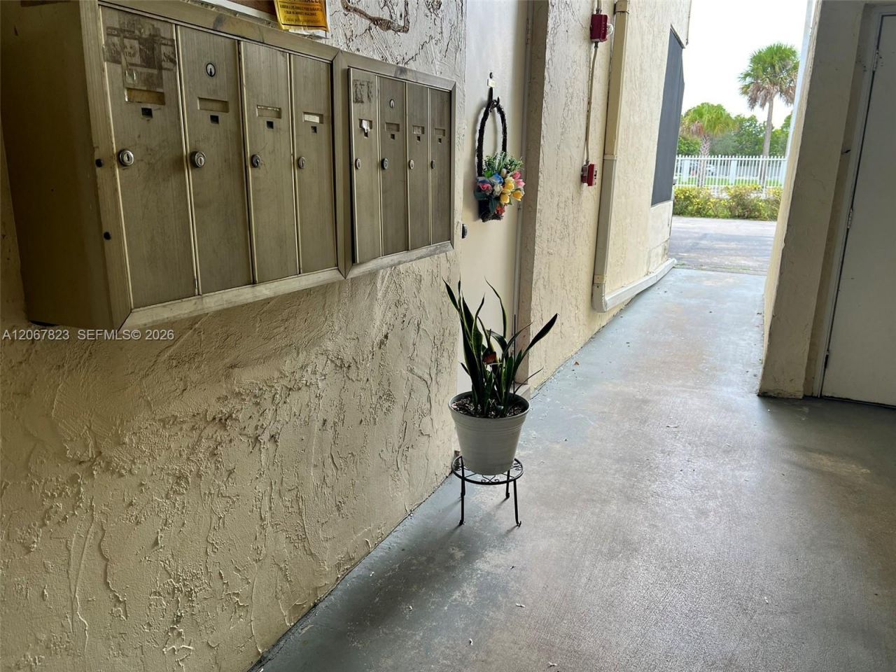 7825 Miller Dr, Unit C211, Miami, FL 33155 Photo