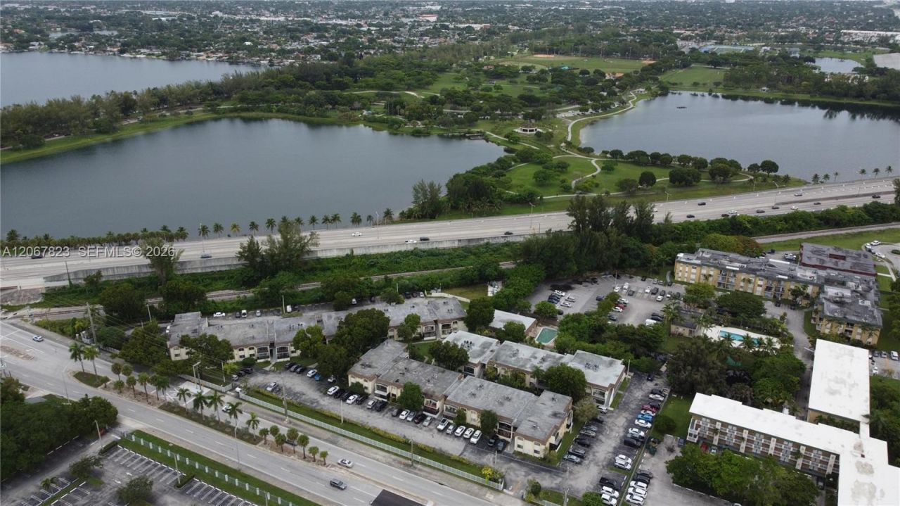 7825 Miller Dr, Unit C211, Miami, FL 33155 Photo