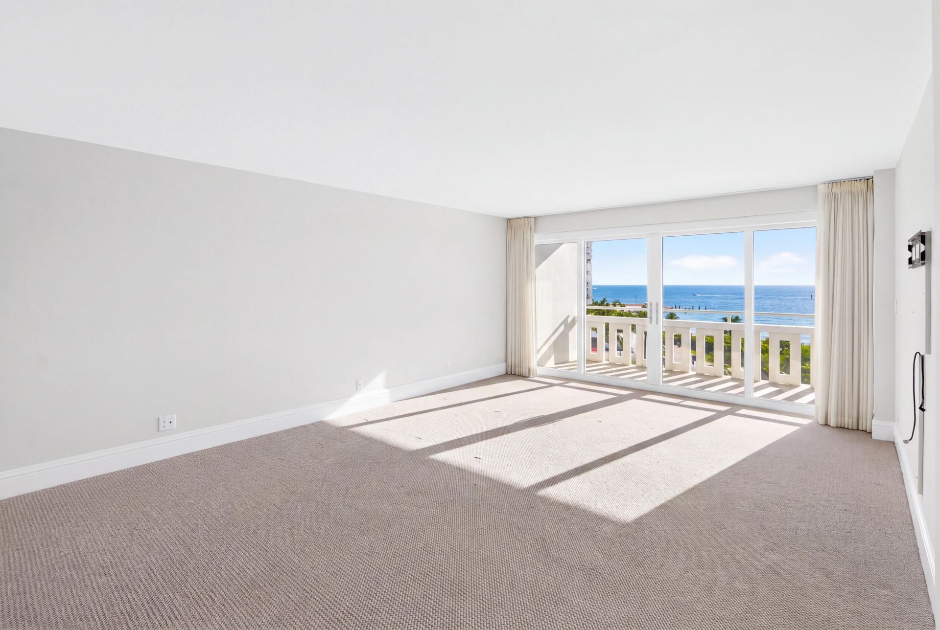 2000 S Ocean Drive, Unit 701, Fort Lauderdale, FL 33316 Photo