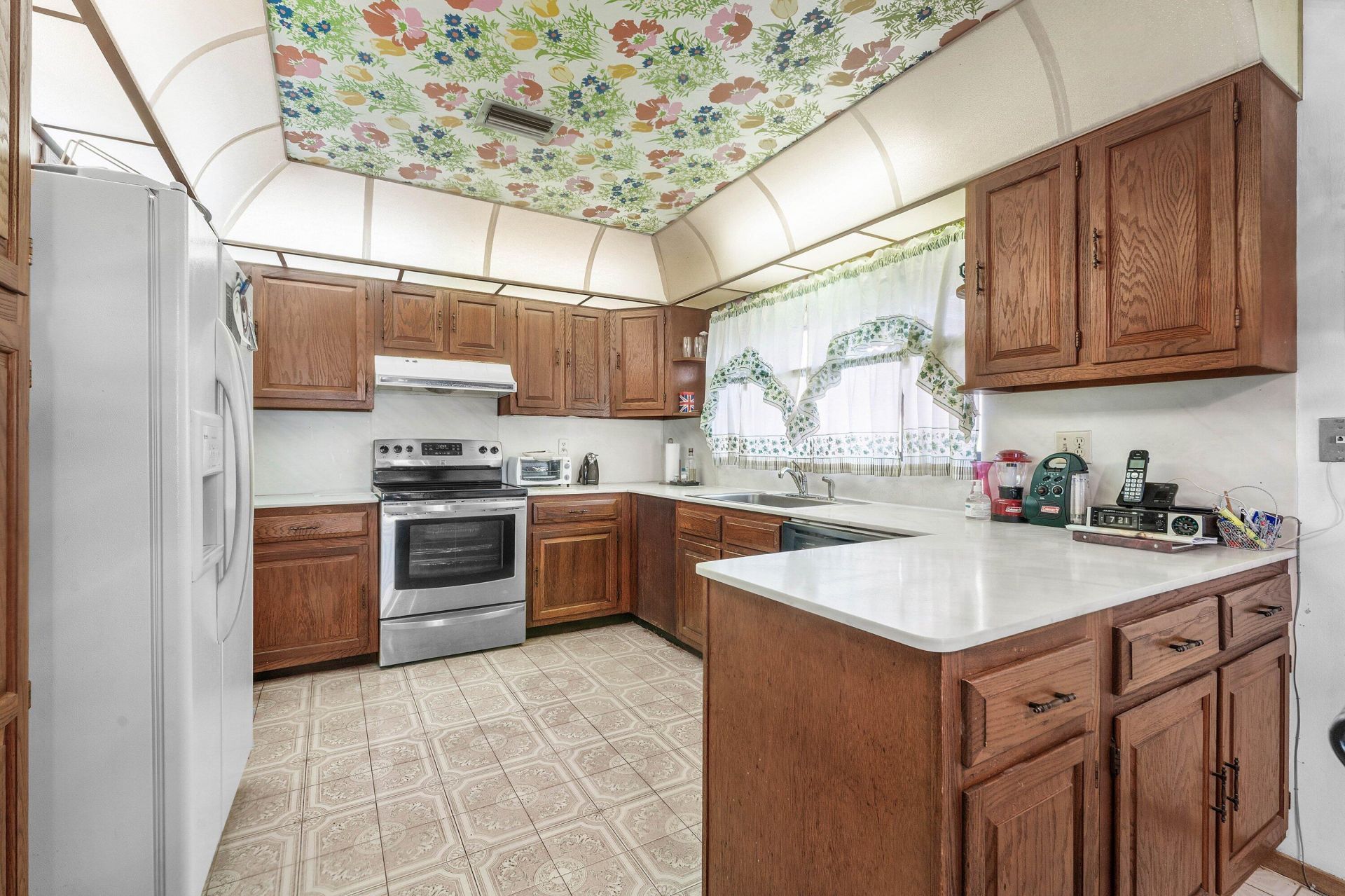 168 Meadowlark Drive, Royal Palm Beach, FL 33411 Photo