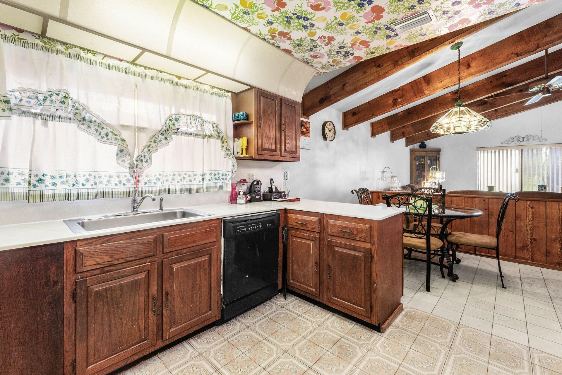 168 Meadowlark Drive, Royal Palm Beach, FL 33411 Photo