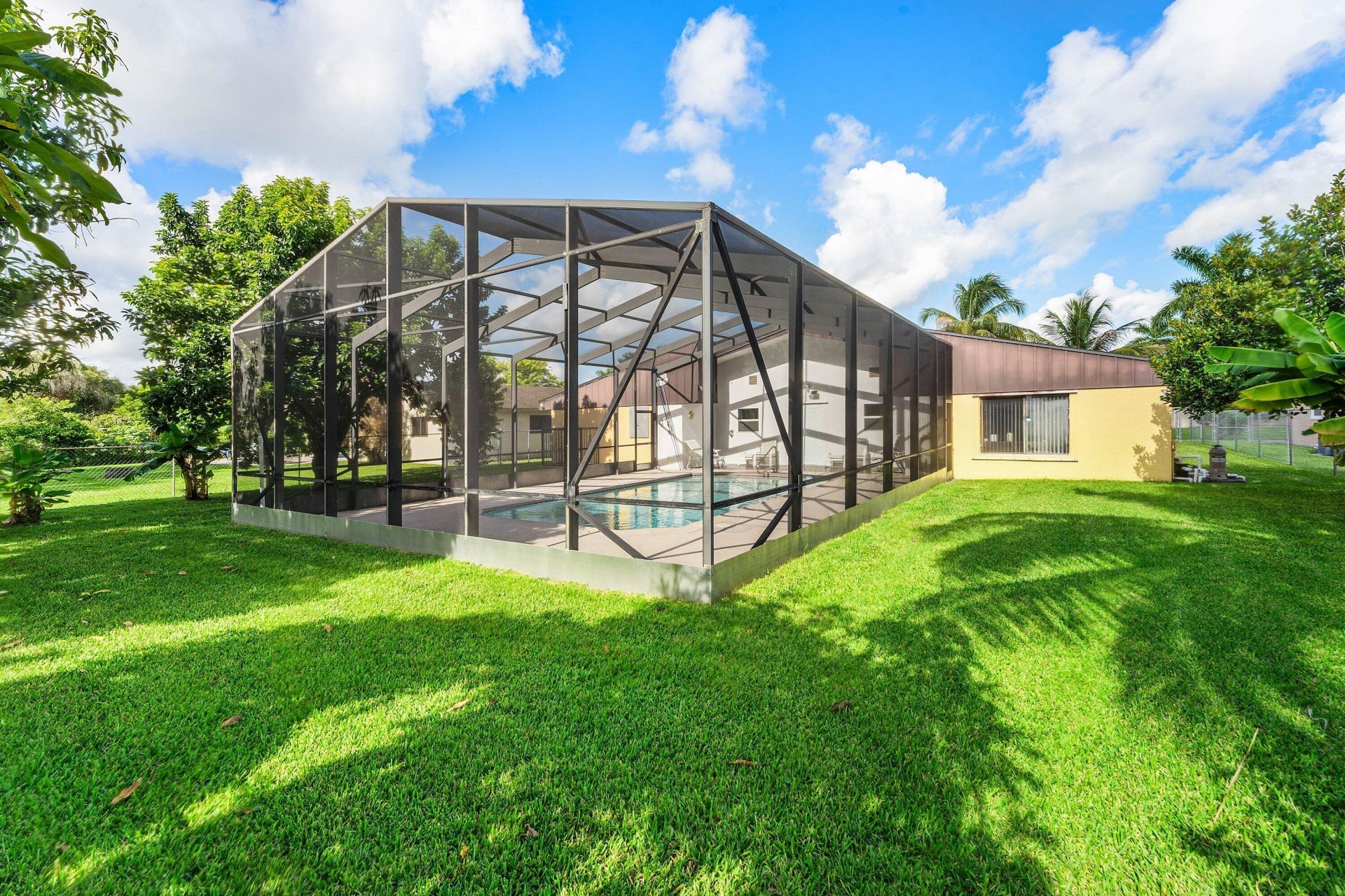 168 Meadowlark Drive, Royal Palm Beach, FL 33411 Photo
