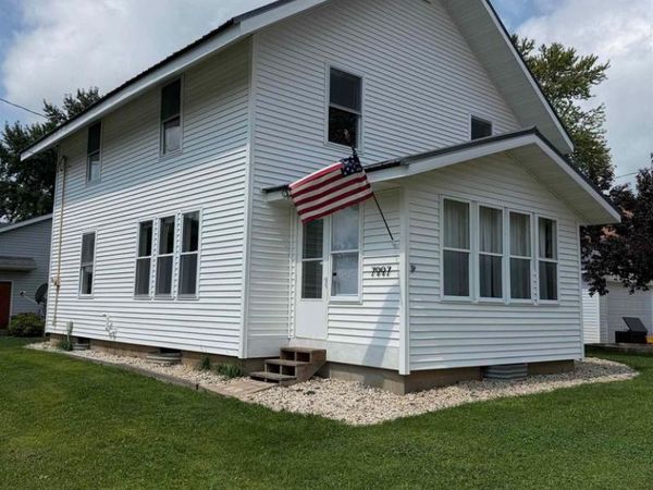 S7997 S Maple Park Road, Unit 15, Prairie Du Sac, WI 53578