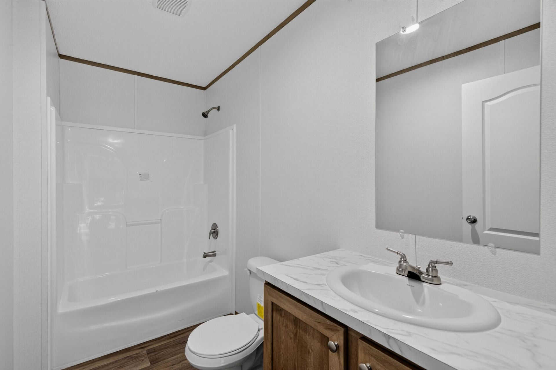 174 Fairfield Road Photo 19