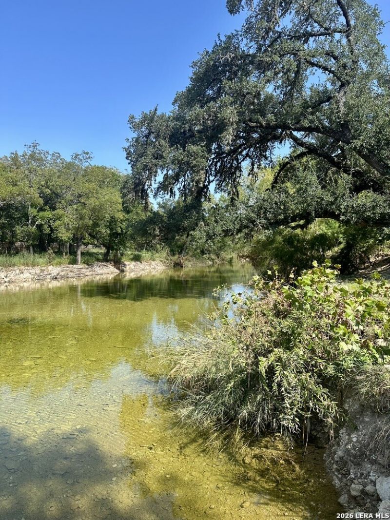 1 Upper Cibolo Creek Rd, Boerne, TX 78006 Main Photo