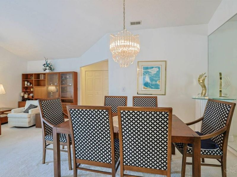 6228 Eagles Lake Drive, Green Township, OH 45248 Photo 10