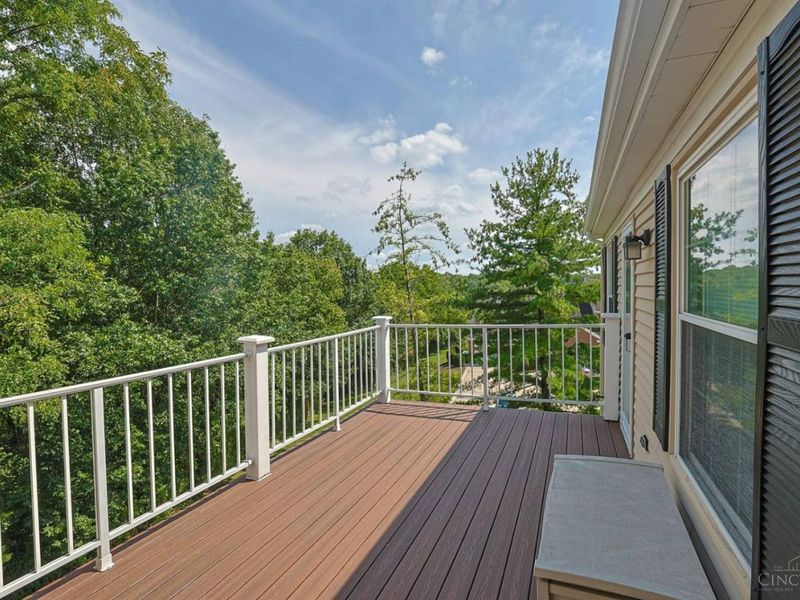 6228 Eagles Lake Drive, Green Township, OH 45248 Photo 23