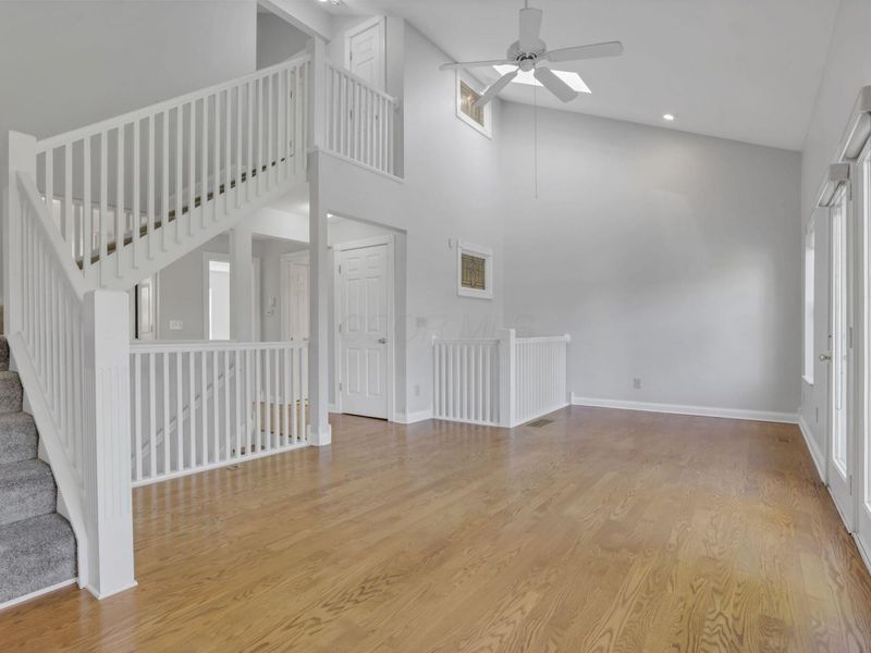 592 Bradley Street, Columbus, OH 43201 Photo 22