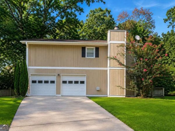 1482 Hewatt Road SW, Lilburn, GA 30047