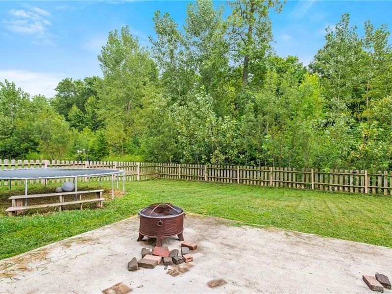 9247 Lakeside Street, Tipp City, OH 45371 Photo 25