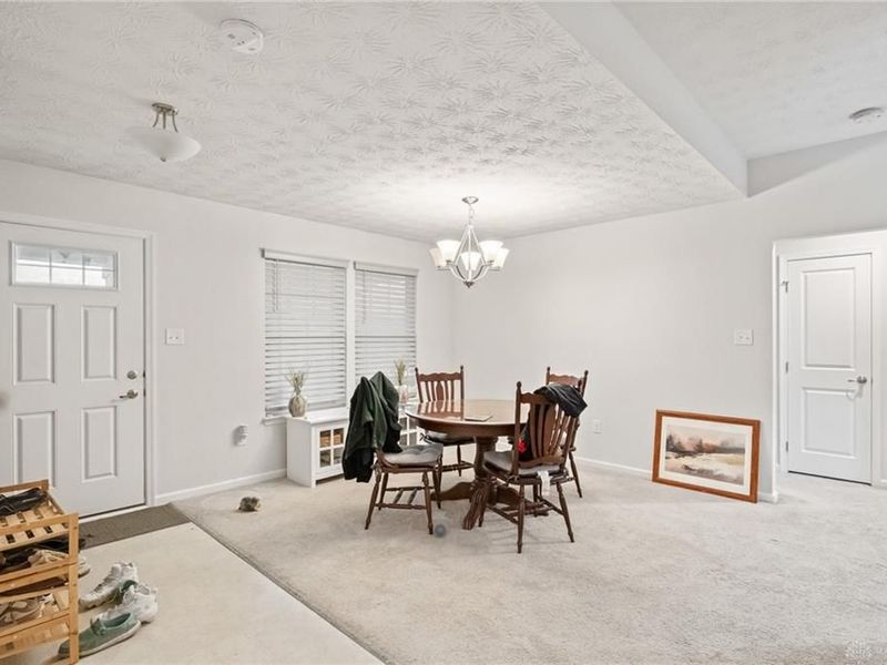 9247 Lakeside Street, Tipp City, OH 45371 Photo 7