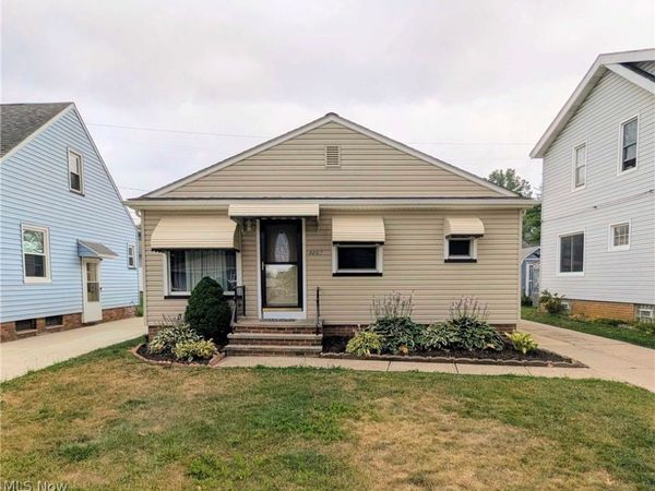 3207 Wellington Avenue , Parma, OH 44134