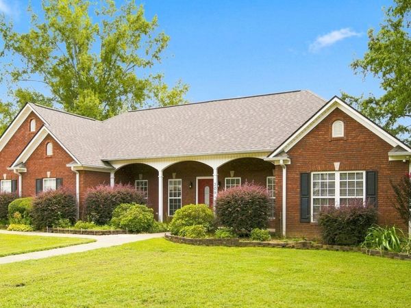 309 Royal Troon Drive, Rainbow City, AL 35906