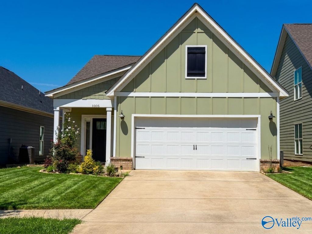 1005 Highgrove Heights, Harvest, AL 35749 Main Photo