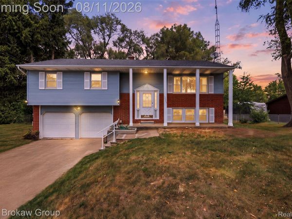 10431 Davison Road, Davison Township, Mi 48423