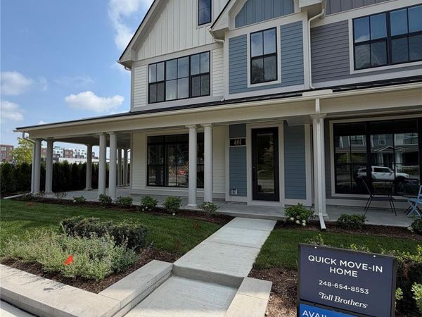 401 S Center Street , Unit 32, Northville, Mi 48167