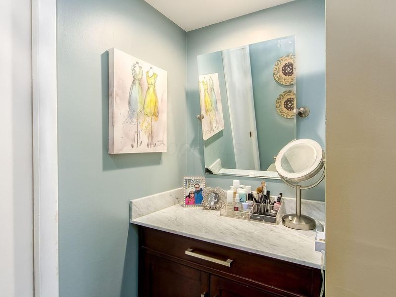 108 E Dublin Granville Road , Unit 12, Worthington, OH 43085 Photo 19