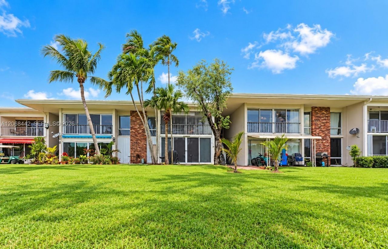 6812 Brookline Dr, Unit 6812, Hialeah, FL 33015 Photo