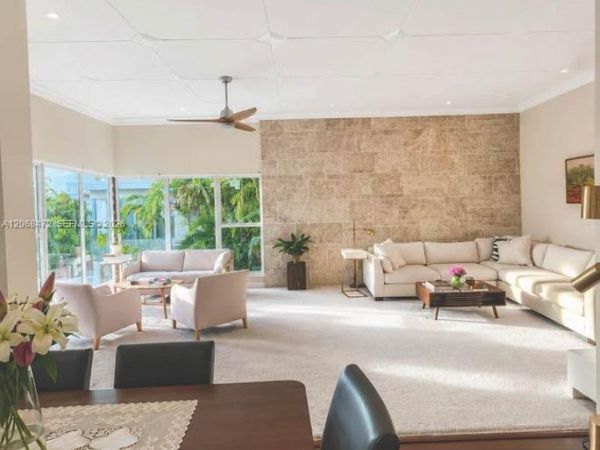 9400 E Bay Harbor Dr , Unit 3, Bay Harbor Islands, FL 33154
