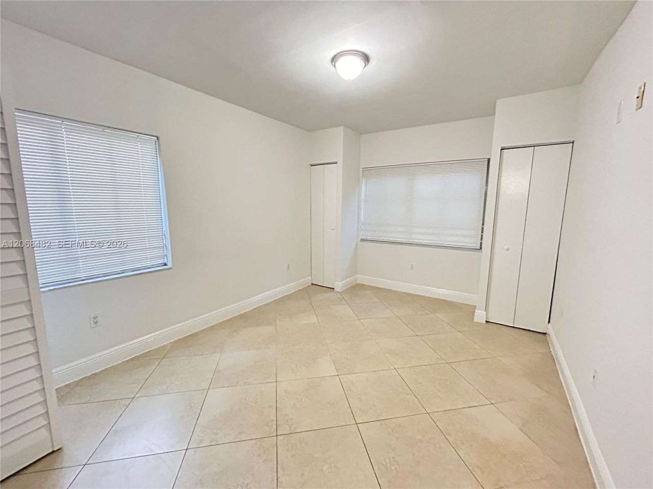 1034 Lenox Ave, Unit 10, Miami Beach, FL 33139 Photo