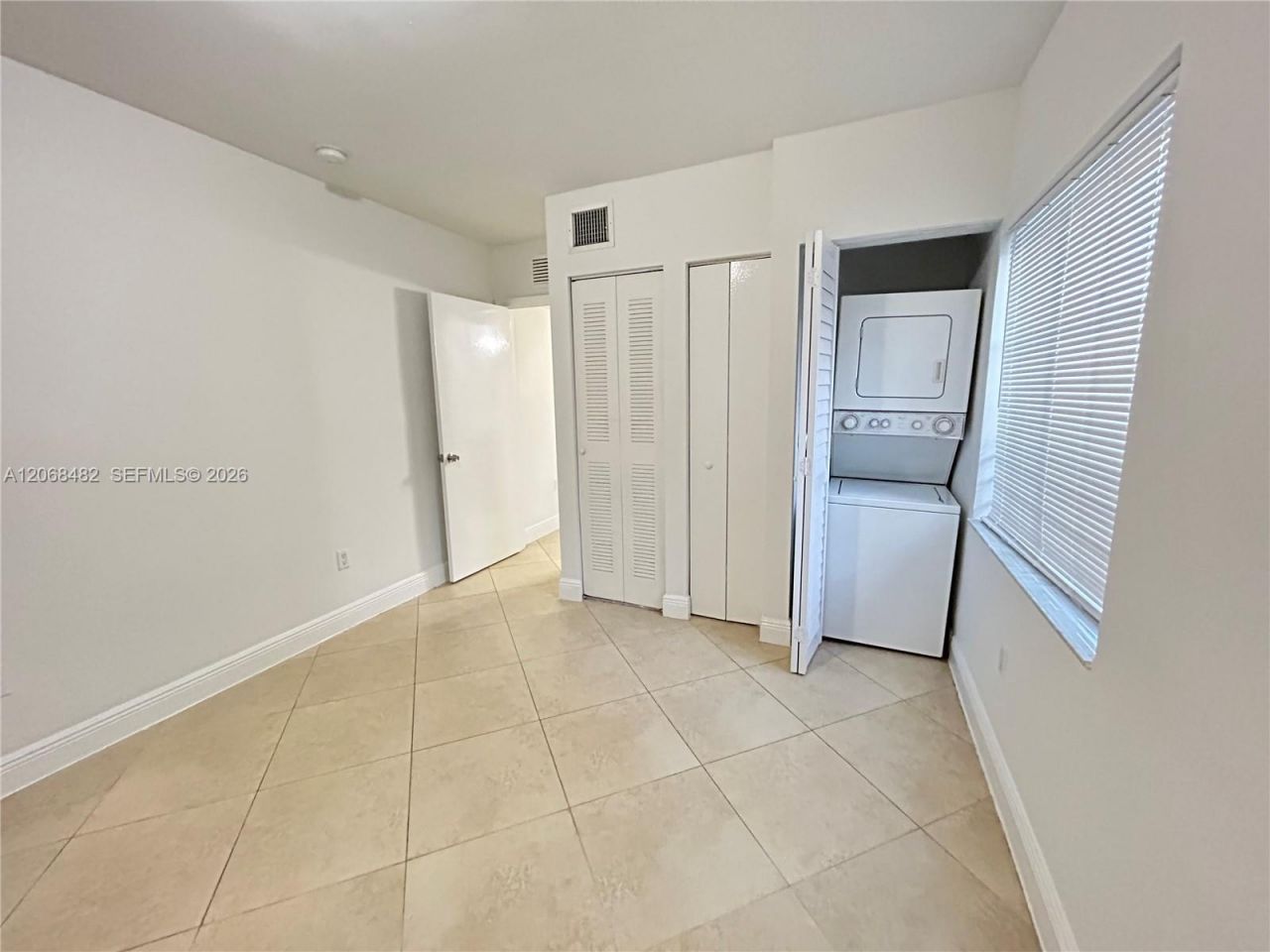 1034 Lenox Ave, Unit 10, Miami Beach, FL 33139 Photo