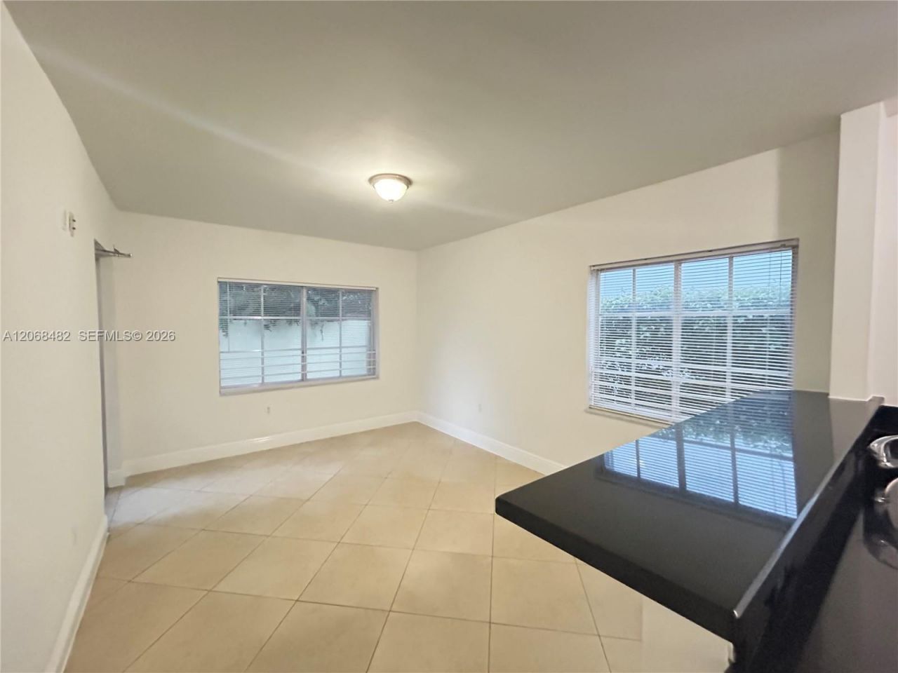 1034 Lenox Ave, Unit 10, Miami Beach, FL 33139 Photo