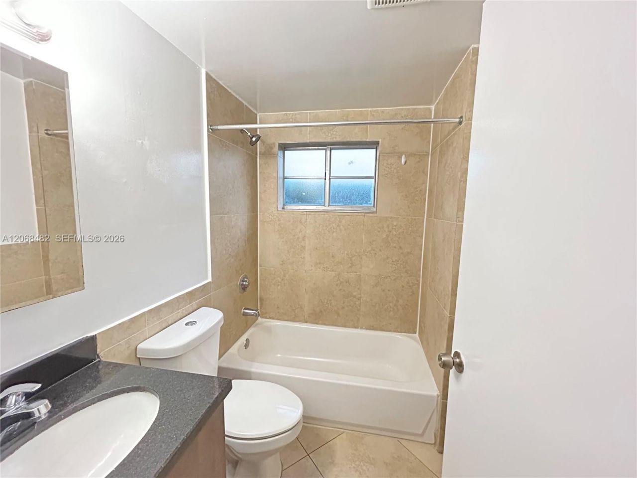 1034 Lenox Ave, Unit 10, Miami Beach, FL 33139 Photo