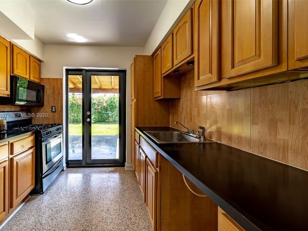 4361 SW 97th Ct , Miami, FL 33165