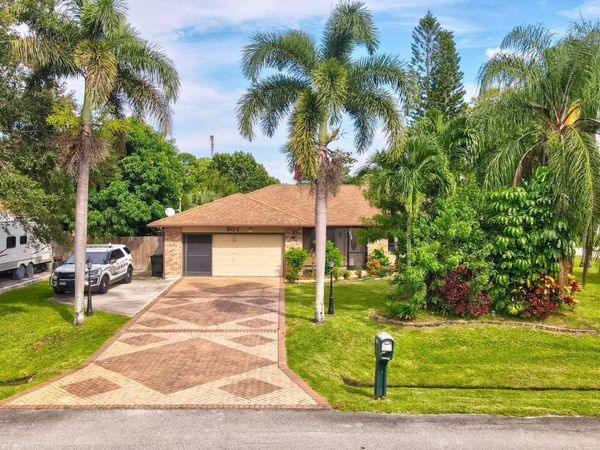 501 NW COLONIAL Street, Port St. Lucie, FL 34983