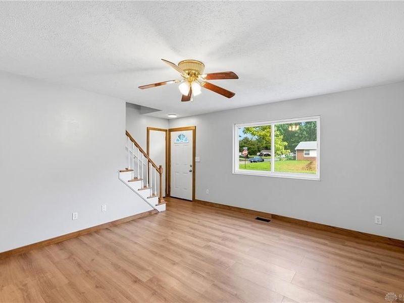 2013 Connecticut Drive, Xenia, OH 45385 Photo 5