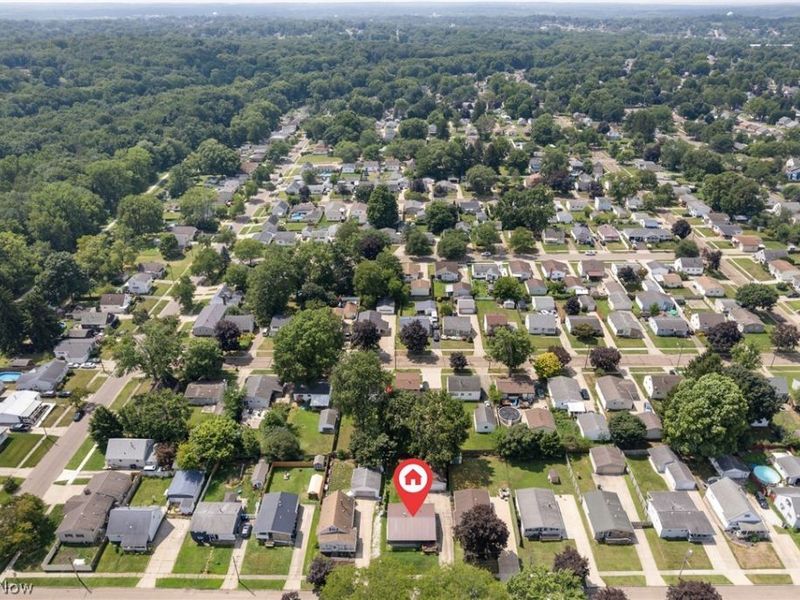 2956 Stockton Street , Akron, OH 44314 Photo 3